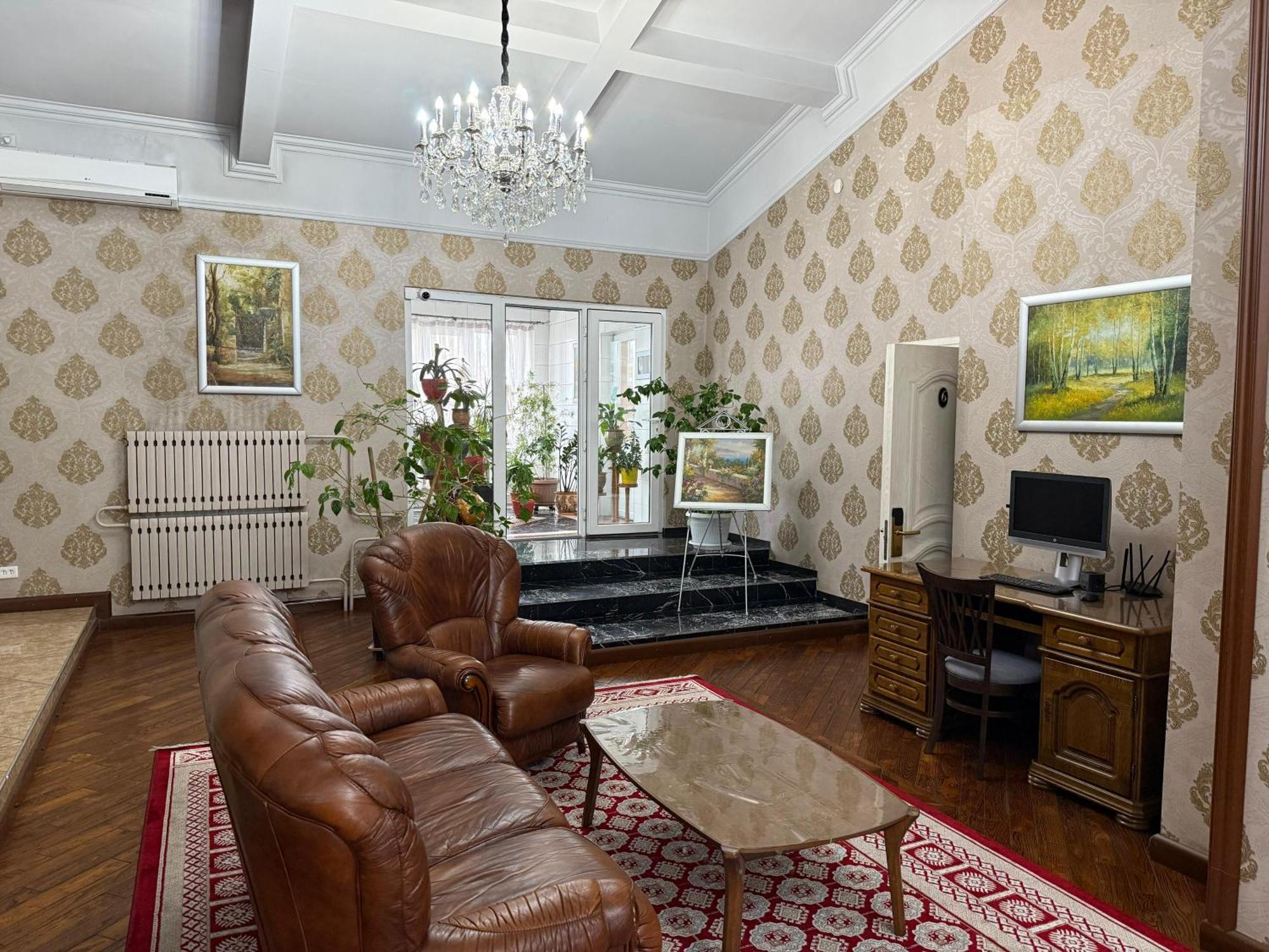 Turan Semey Grand Hotel Экстерьер фото